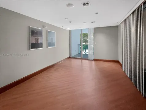 2681 N Flamingo Road Sunrise FL 33323