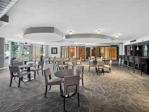 2681 N Flamingo Road Sunrise FL 33323