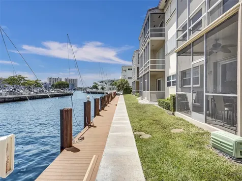 2600 Diana Drive Hallandale Beach FL 33009