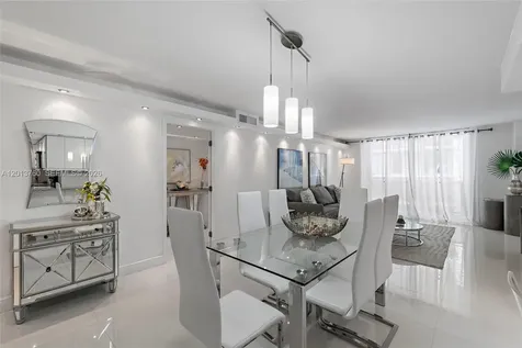 6039 Collins Avenue Miami Beach FL 33140