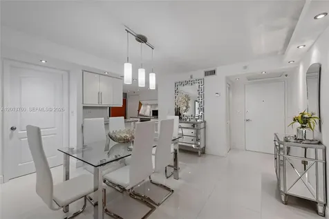 6039 Collins Avenue Miami Beach FL 33140