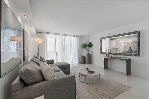 6039 Collins Avenue Miami Beach FL 33140