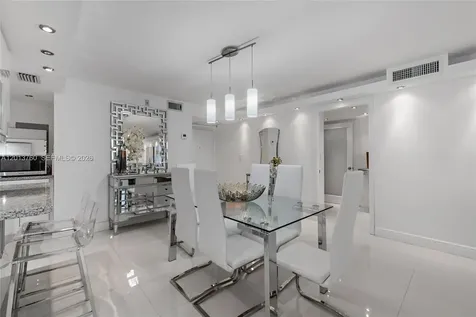 6039 Collins Avenue Miami Beach FL 33140