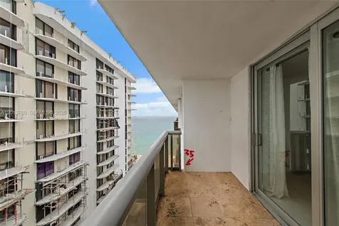 6039 Collins Avenue Miami Beach FL 33140