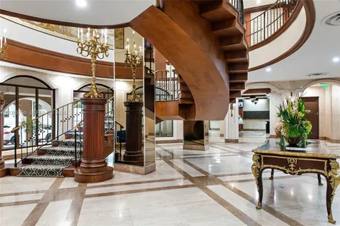 6039 Collins Avenue Miami Beach FL 33140