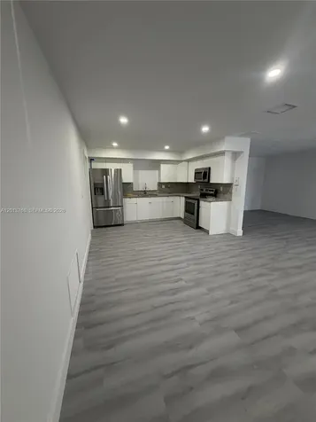 9401 SW 64th Terrace Miami FL 33173