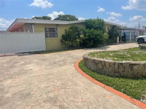 4115 SW 108th Avenue Miami FL 33165