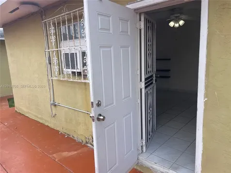 4115 SW 108th Avenue Miami FL 33165