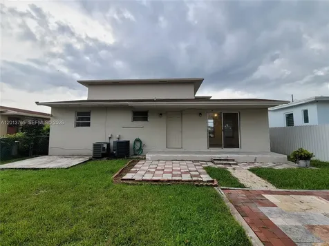 3425 SW 89th Avenue Miami FL 33165