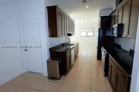 5743 SW 18th Street West Park FL 33023