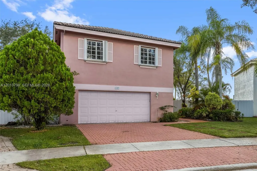 192 SW 204th Avenue Pembroke Pines FL 33029