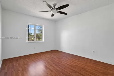 192 SW 204th Avenue Pembroke Pines FL 33029