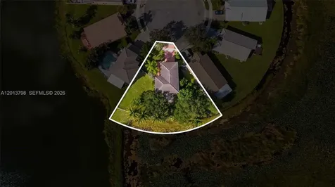 192 SW 204th Avenue Pembroke Pines FL 33029