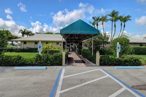 8749 Belle Aire Drive Boca Raton FL 33433