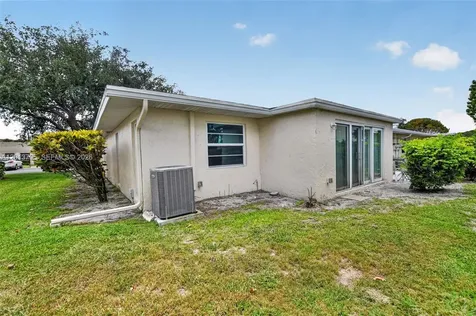 8749 Belle Aire Drive Boca Raton FL 33433