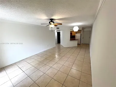 8373 Lake Drive Doral FL 33166