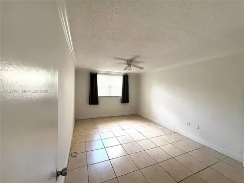 8373 Lake Drive Doral FL 33166