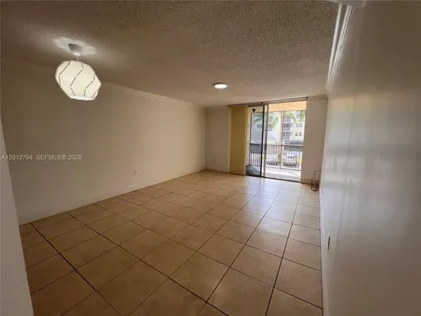 8373 Lake Drive Doral FL 33166