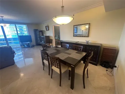 18911 Collins Avenue Sunny Isles Beach FL 33160