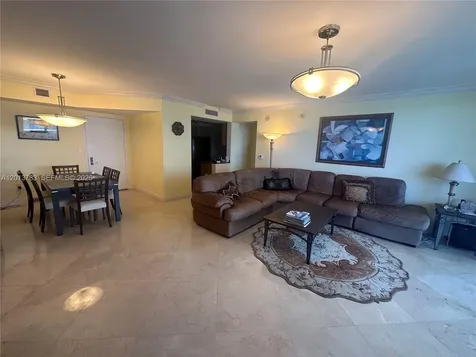 18911 Collins Avenue Sunny Isles Beach FL 33160
