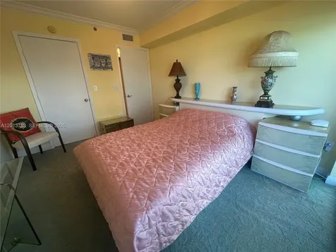 18911 Collins Avenue Sunny Isles Beach FL 33160