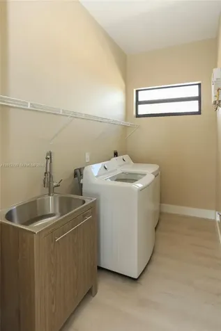 120 SW 35 Avenue Miami FL 33135