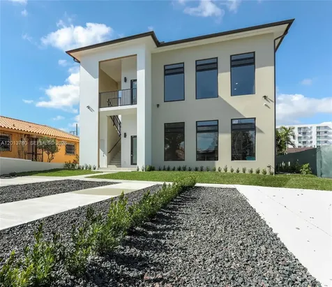 120 SW 35 Avenue Miami FL 33135