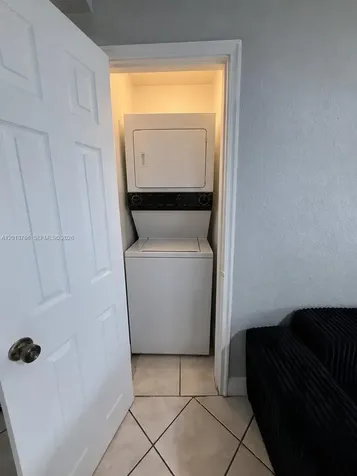 951 Jefferson Avenue Miami Beach FL 33139