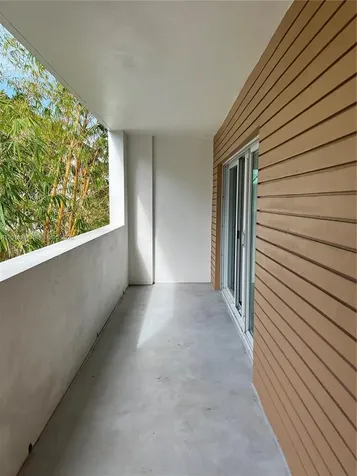 2740 SW 28th Terrace Miami FL 33133