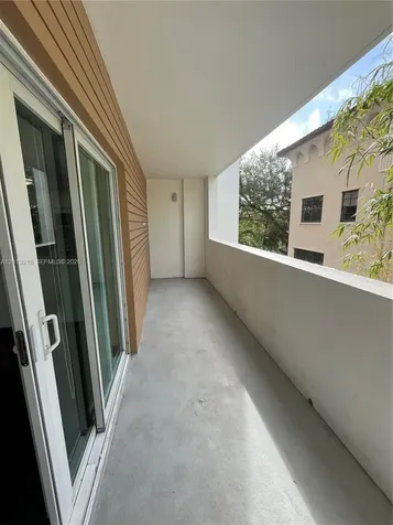 2740 SW 28th Terrace Miami FL 33133