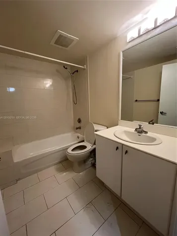 2740 SW 28th Terrace Miami FL 33133