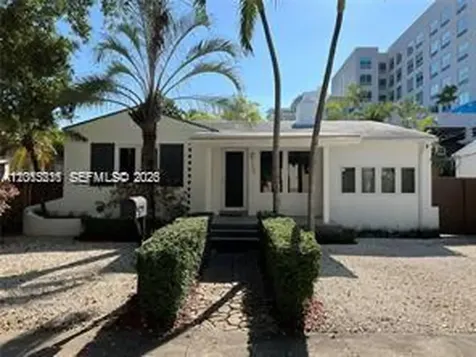 250 SW 19th Road Miami FL 33129