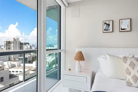 Miami Beach FL 33139