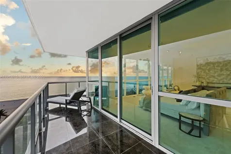Miami Beach FL 33139