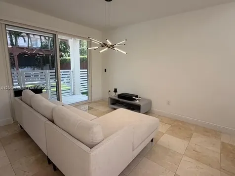11350 NW 48th Terrace Doral FL 33178