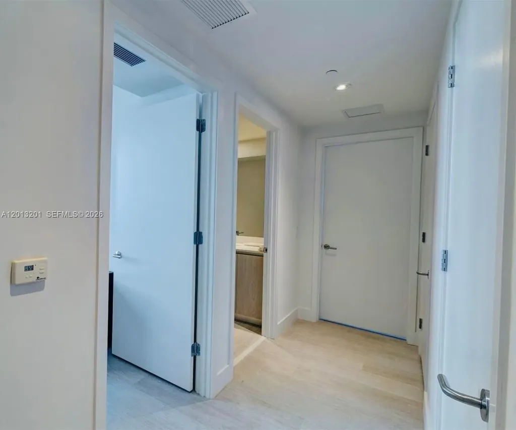 4010 S Ocean Drive Hollywood FL 33019