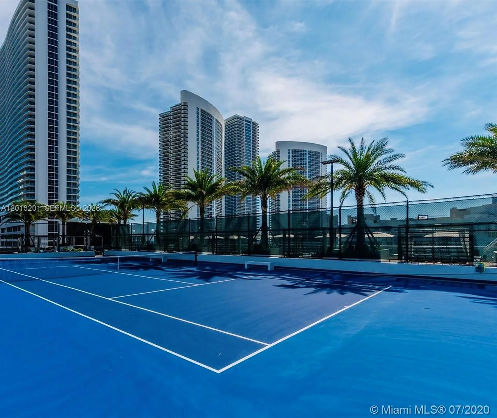 4010 S Ocean Drive Hollywood FL 33019