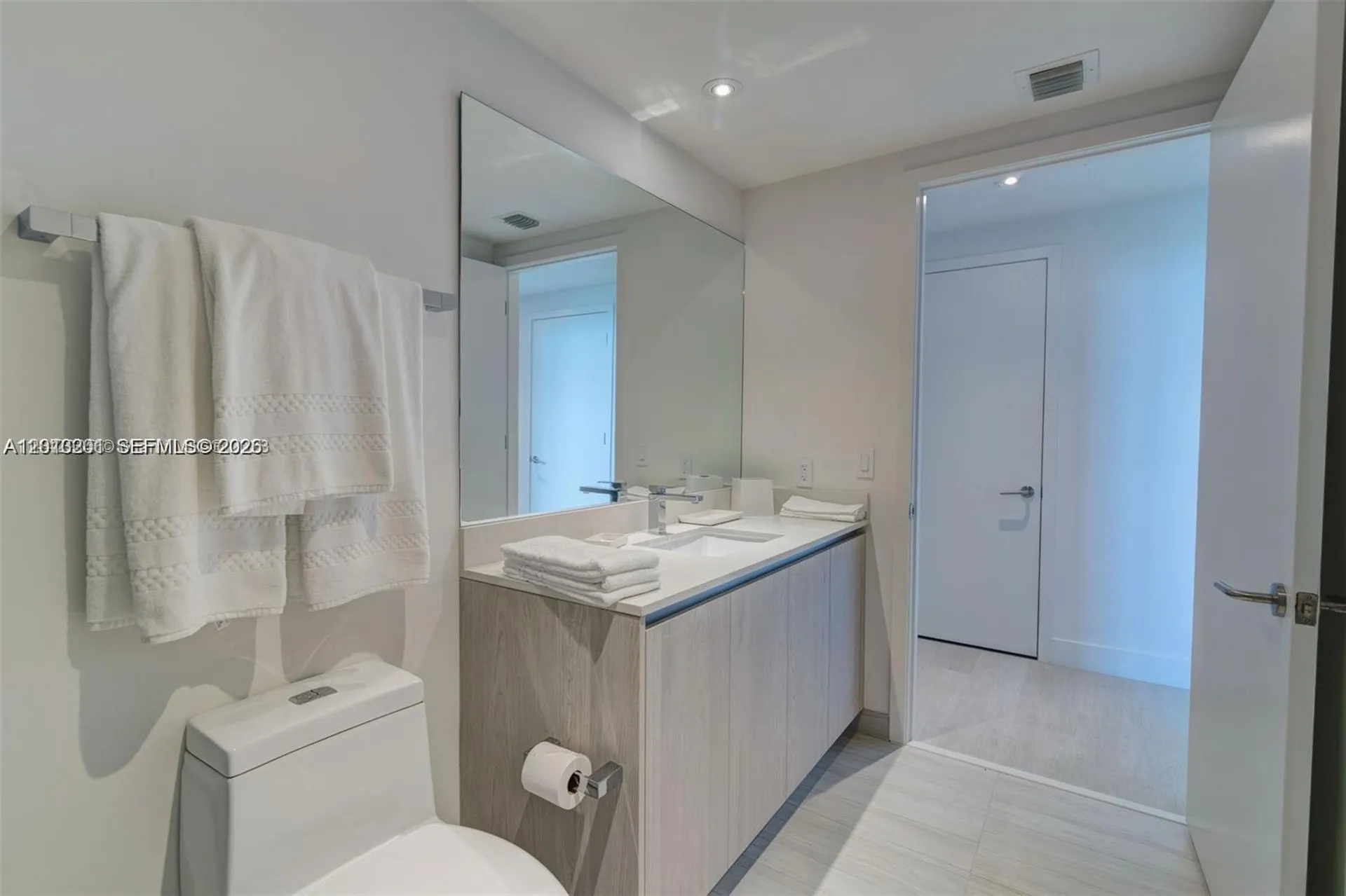 4010 S Ocean Drive Hollywood FL 33019