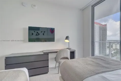 4010 S Ocean Drive Hollywood FL 33019