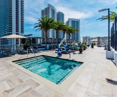 4010 S Ocean Drive Hollywood FL 33019