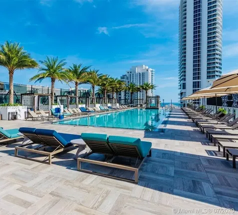4010 S Ocean Drive Hollywood FL 33019