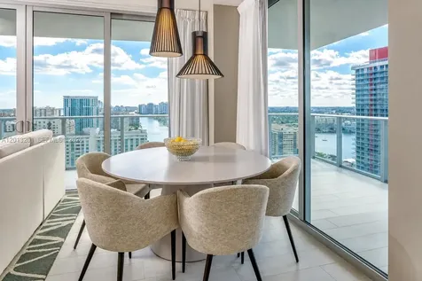 4010 S Ocean Drive Hollywood FL 33019