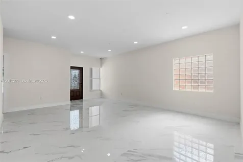7978 NW 200th Street Hialeah FL 33015