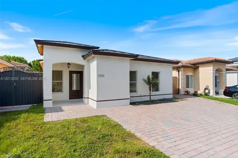 7978 NW 200th Street Hialeah FL 33015