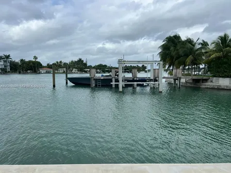 7590 Bayside Lane Miami Beach FL 33141