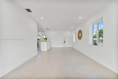1044 NE 4th Avenue Homestead FL 33030