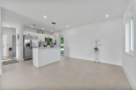 1044 NE 4th Avenue Homestead FL 33030