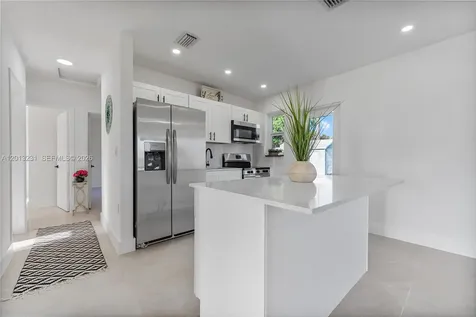 1044 NE 4th Avenue Homestead FL 33030