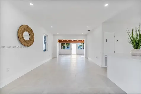1044 NE 4th Avenue Homestead FL 33030