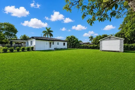 1044 NE 4th Avenue Homestead FL 33030